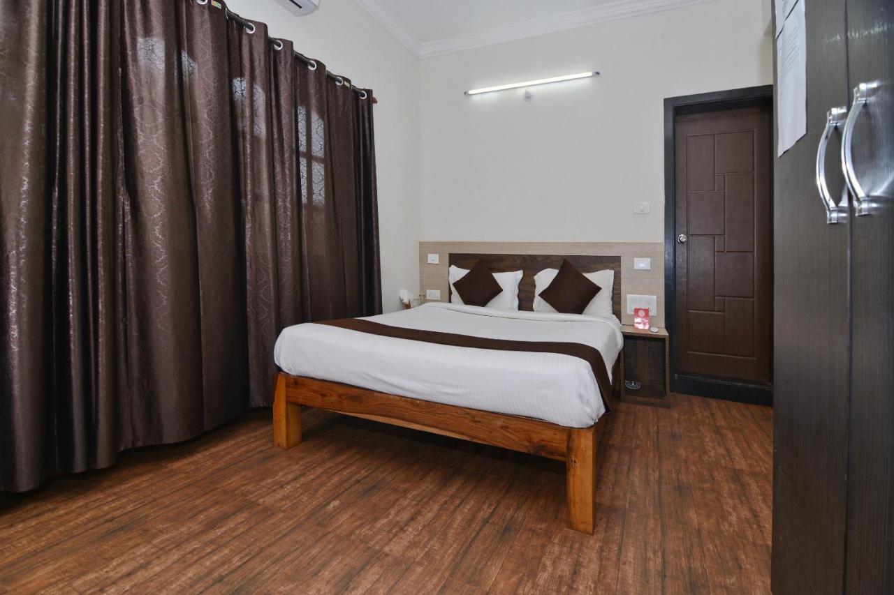 Oyo 10174 Kanta Guest House 巴加 外观 照片