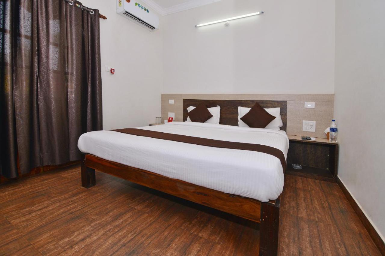 Oyo 10174 Kanta Guest House 巴加 外观 照片